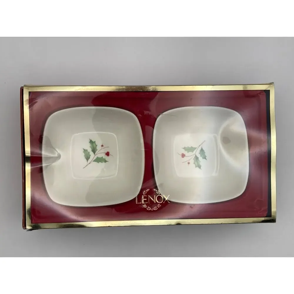 Lenox Holiday Christmas Holly Berry Dipping Bowls Set of 3 in Original Box